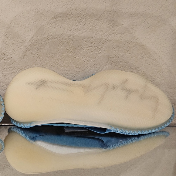 Adidas Y-3Blue Itogo Sneakers - Picture 6 of 6